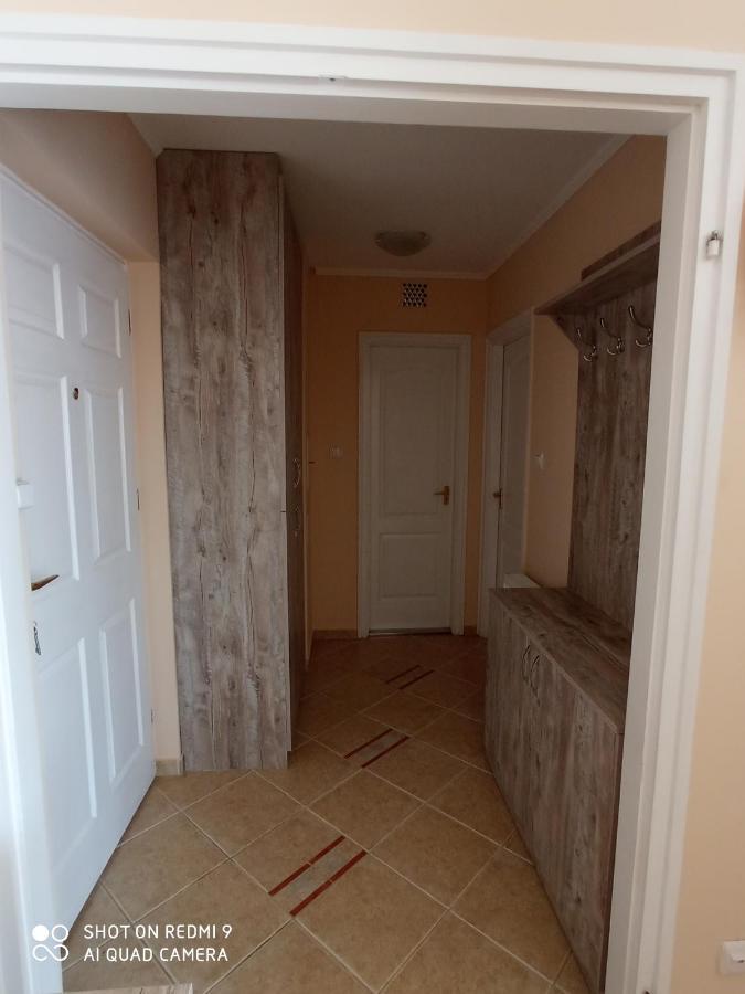 Márta Apartman Hajduszoboszlo Exterior foto