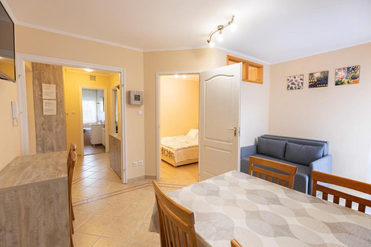 Márta Apartman Hajduszoboszlo Exterior foto